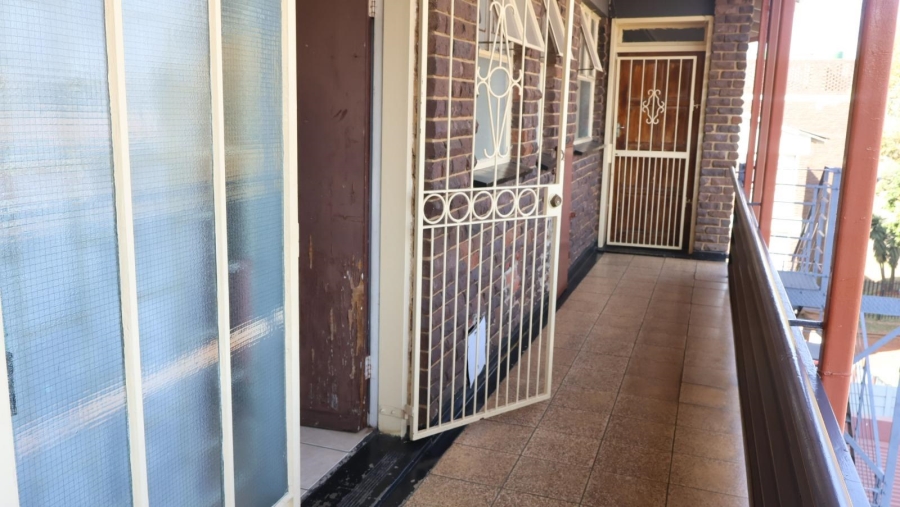 0 Bedroom Property for Sale in Rhodesfield Gauteng
