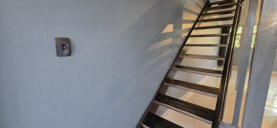 2 Bedroom Property for Sale in Murrayfield Gauteng