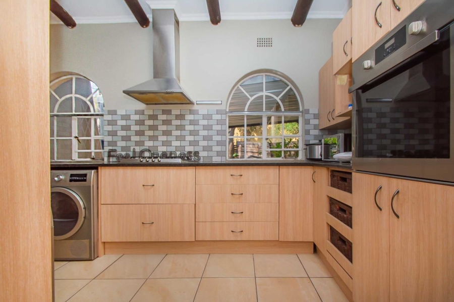 3 Bedroom Property for Sale in Bromhof Gauteng