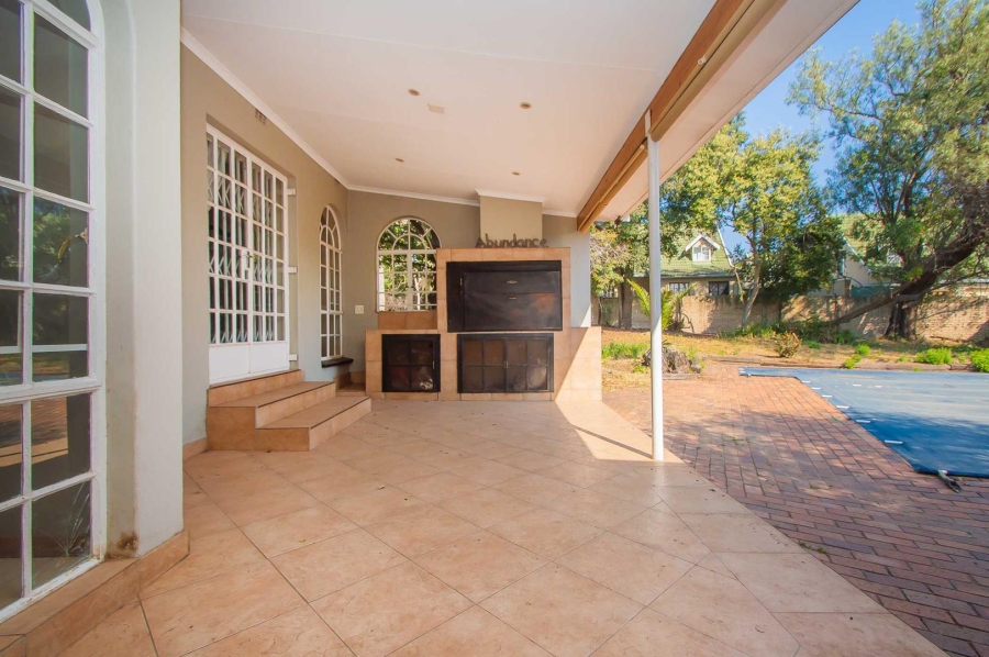 3 Bedroom Property for Sale in Bromhof Gauteng