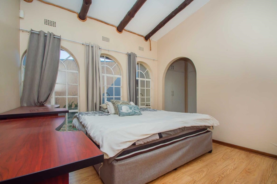 3 Bedroom Property for Sale in Bromhof Gauteng