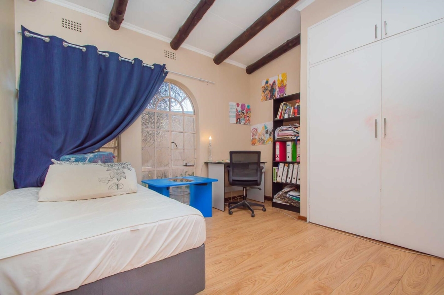 3 Bedroom Property for Sale in Bromhof Gauteng