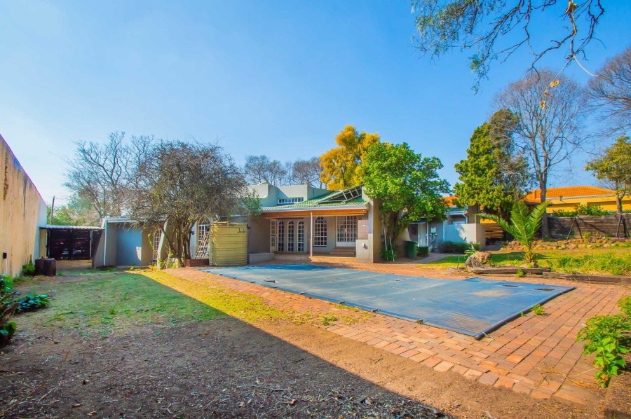 3 Bedroom Property for Sale in Bromhof Gauteng