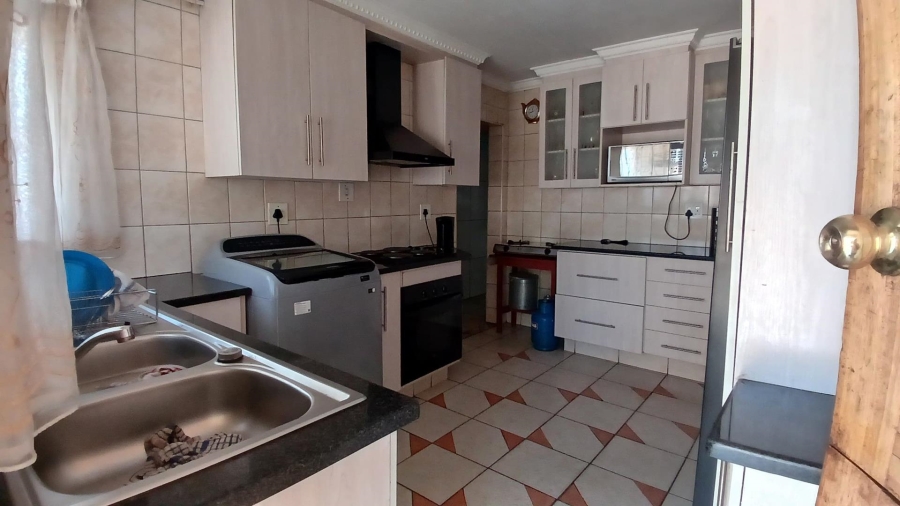 3 Bedroom Property for Sale in Mabopane Unit B Gauteng