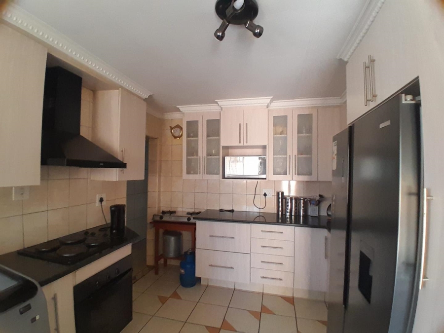 3 Bedroom Property for Sale in Mabopane Unit B Gauteng