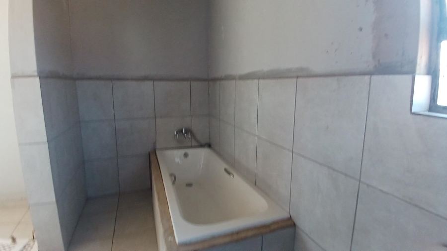 2 Bedroom Property for Sale in Mabopane Unit S Gauteng