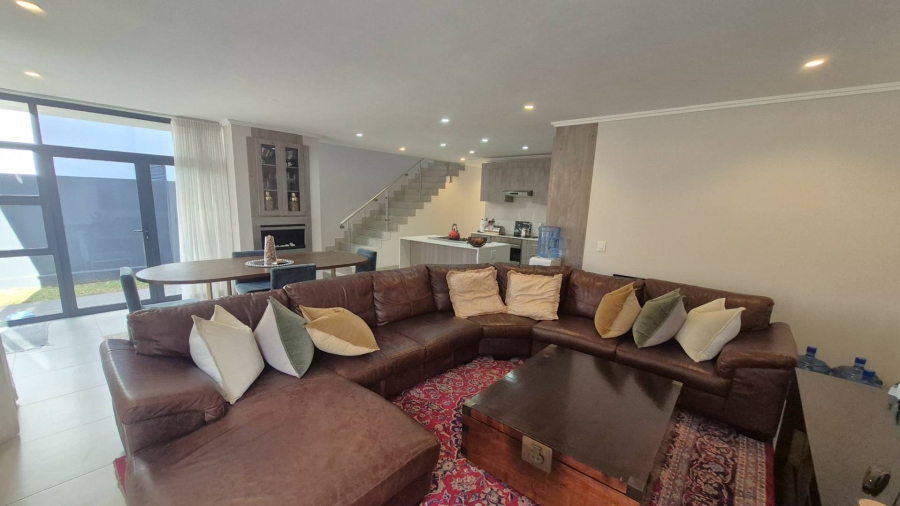 3 Bedroom Property for Sale in Bryanston East Gauteng