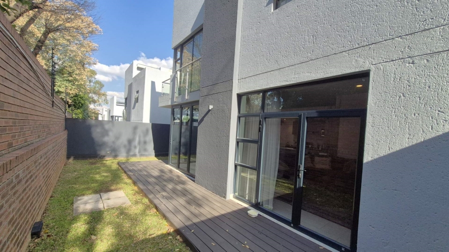 3 Bedroom Property for Sale in Bryanston East Gauteng