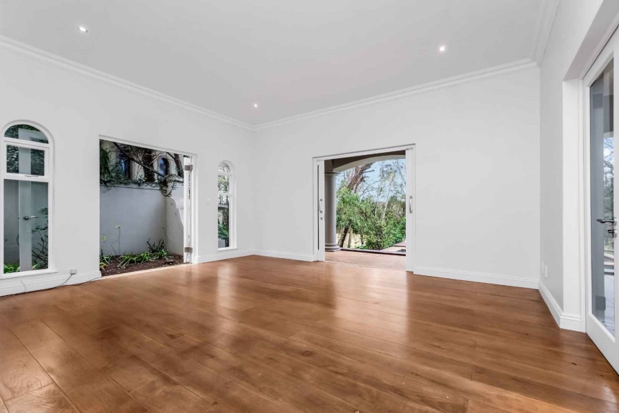 To Let 4 Bedroom Property for Rent in Dainfern Golf Estate Gauteng