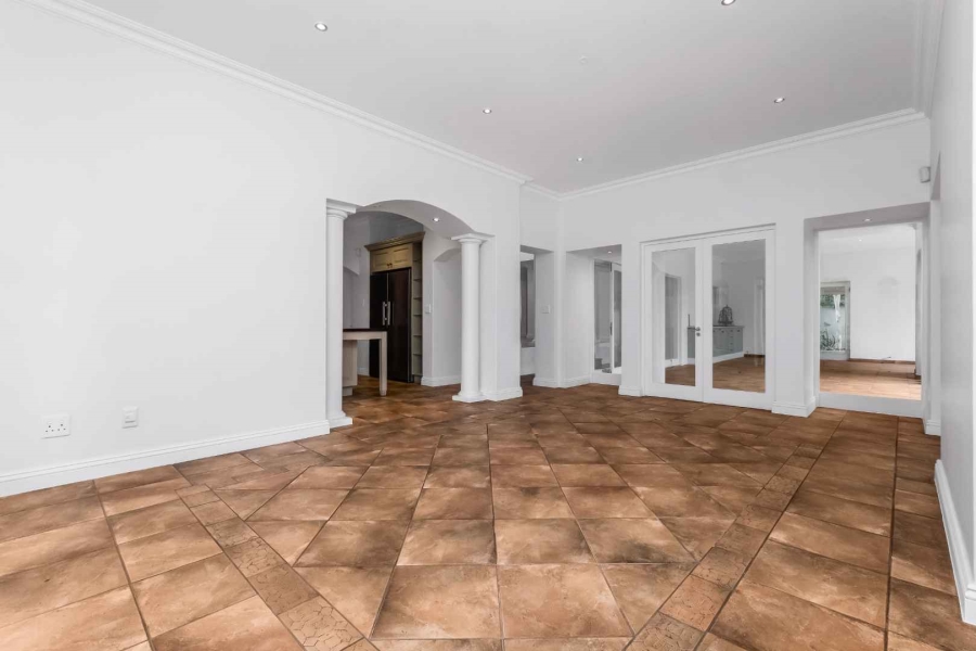To Let 4 Bedroom Property for Rent in Dainfern Golf Estate Gauteng