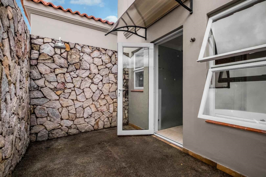 To Let 4 Bedroom Property for Rent in Dainfern Golf Estate Gauteng