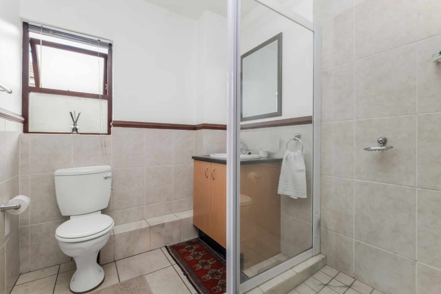 To Let 2 Bedroom Property for Rent in Fourways Gauteng