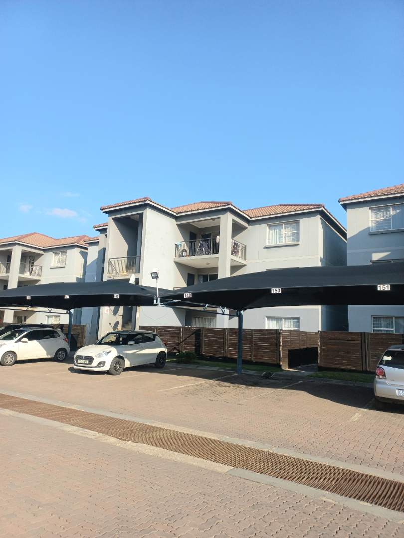 2 Bedroom Property for Sale in Bardene Gauteng