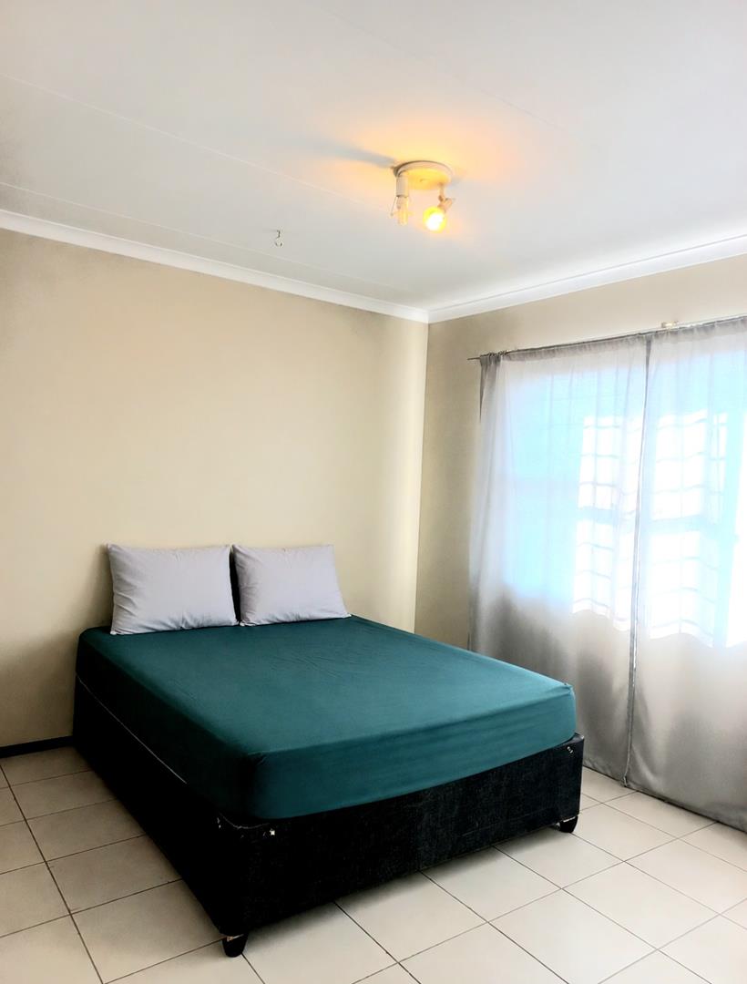 2 Bedroom Property for Sale in Bardene Gauteng
