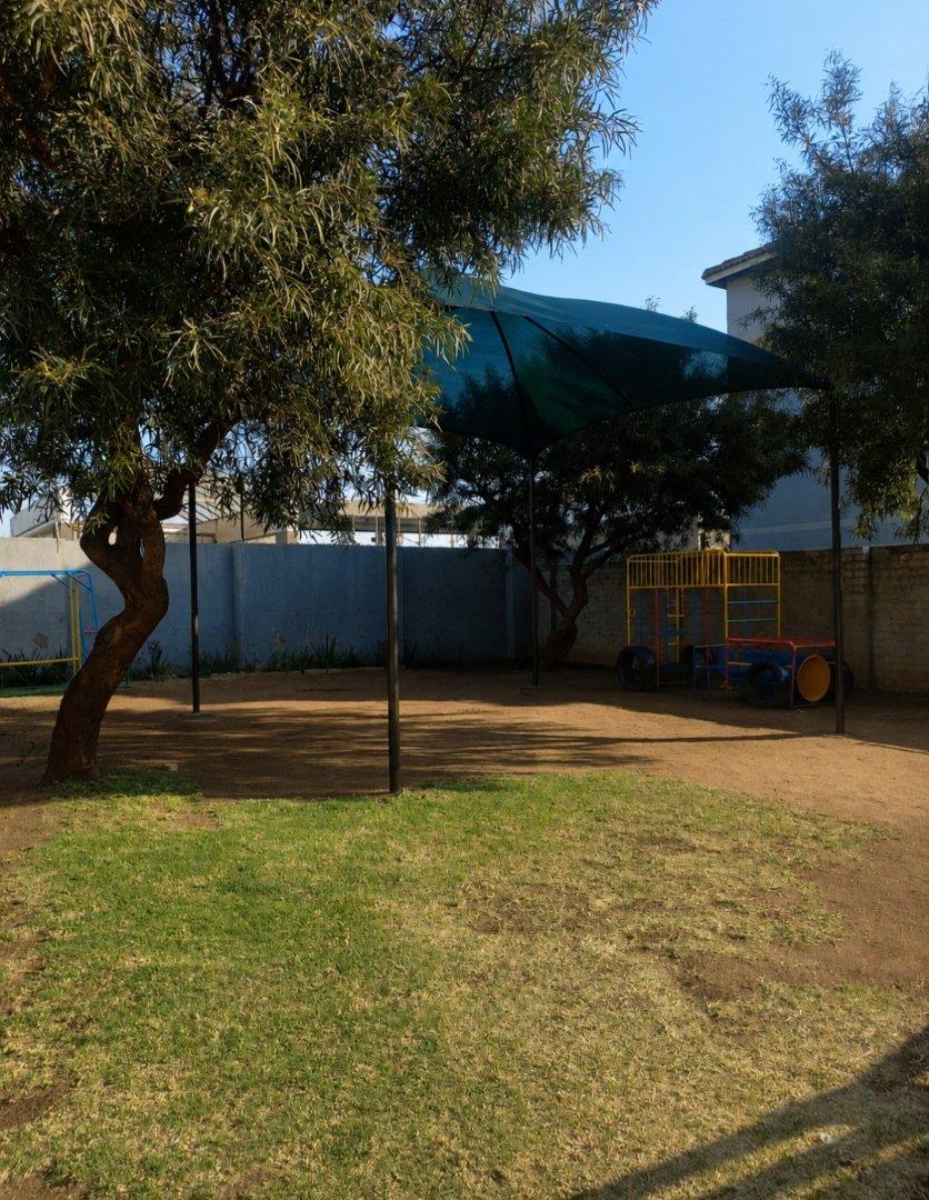 2 Bedroom Property for Sale in Bardene Gauteng