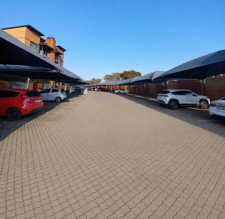 3 Bedroom Property for Sale in Eveleigh Gauteng