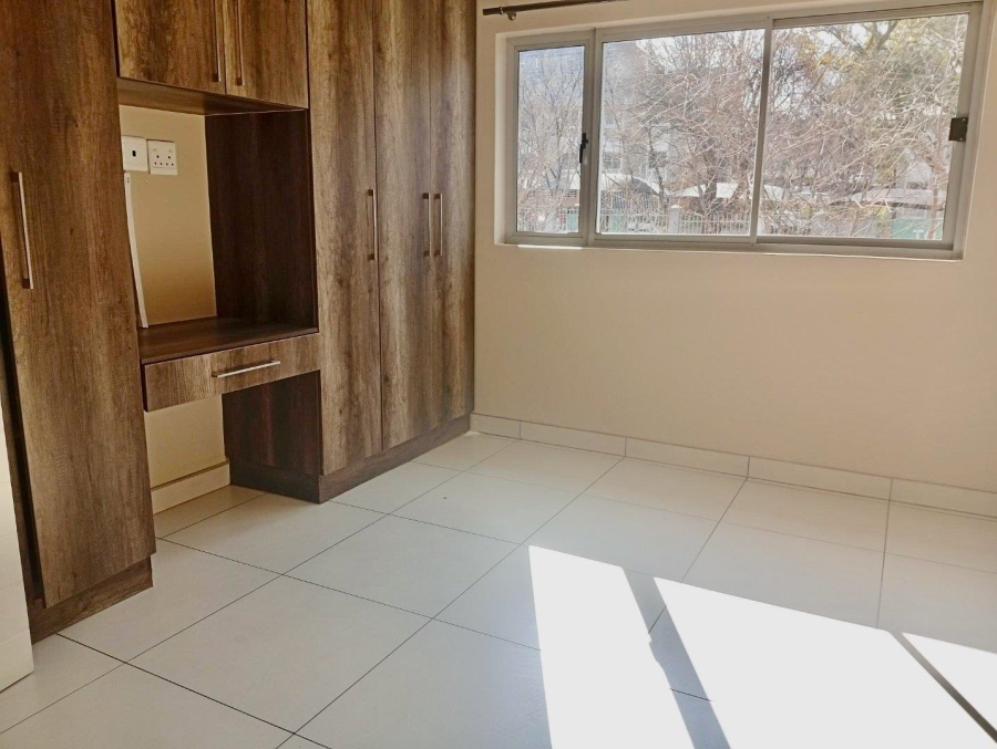 To Let 1 Bedroom Property for Rent in Bryanston Gauteng