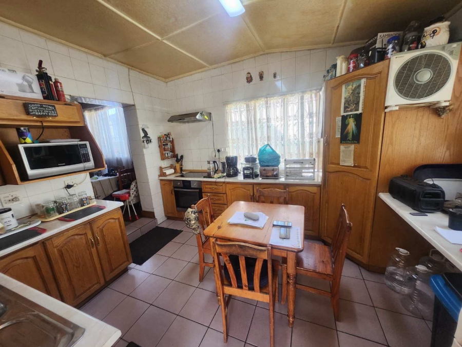 2 Bedroom Property for Sale in Regents Park Gauteng