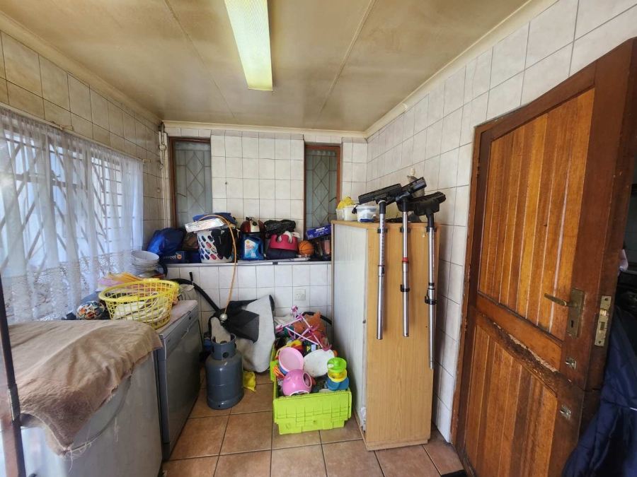 2 Bedroom Property for Sale in Regents Park Gauteng