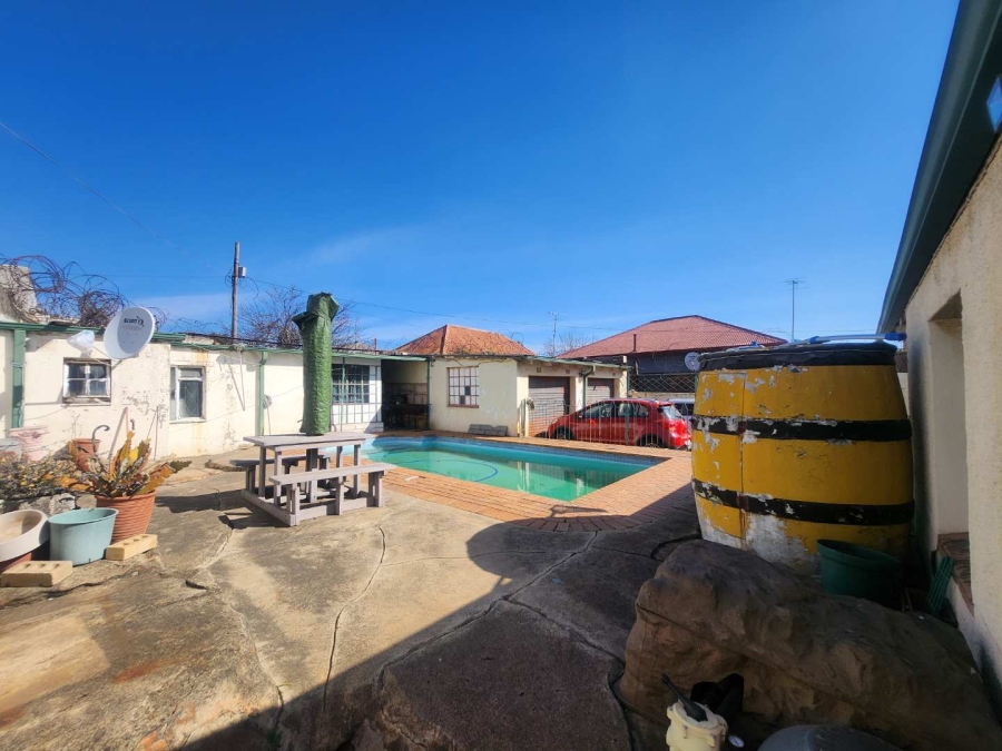 2 Bedroom Property for Sale in Regents Park Gauteng