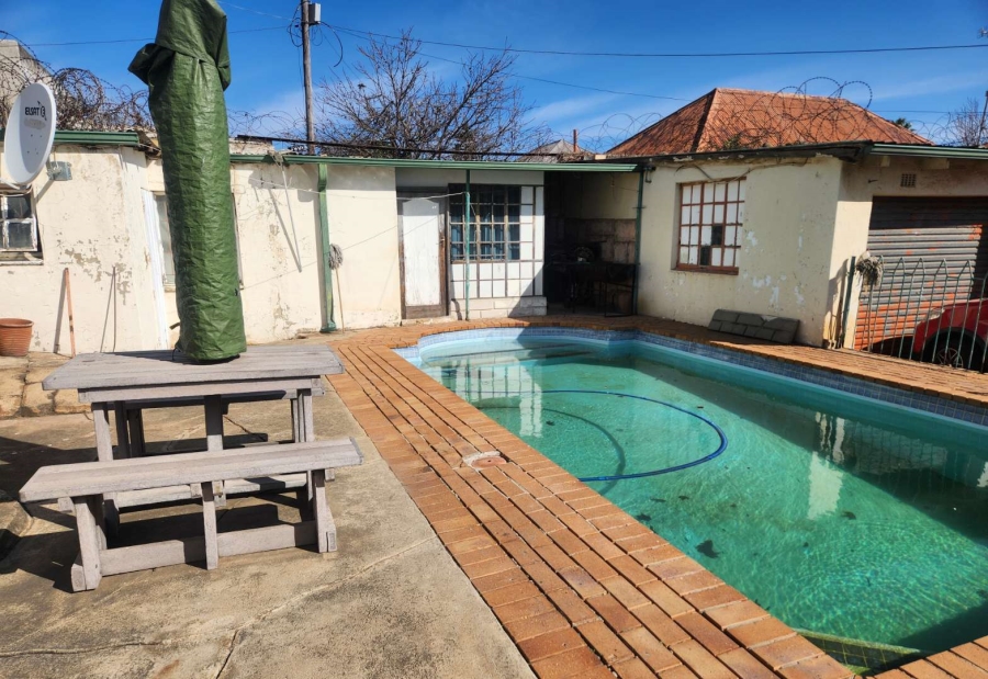 2 Bedroom Property for Sale in Regents Park Gauteng