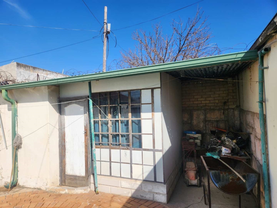 2 Bedroom Property for Sale in Regents Park Gauteng