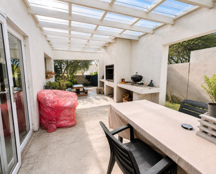 3 Bedroom Property for Sale in Marais Steyn Park Gauteng