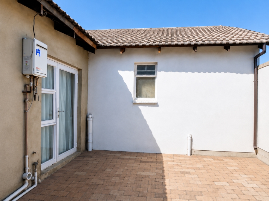 3 Bedroom Property for Sale in Marais Steyn Park Gauteng
