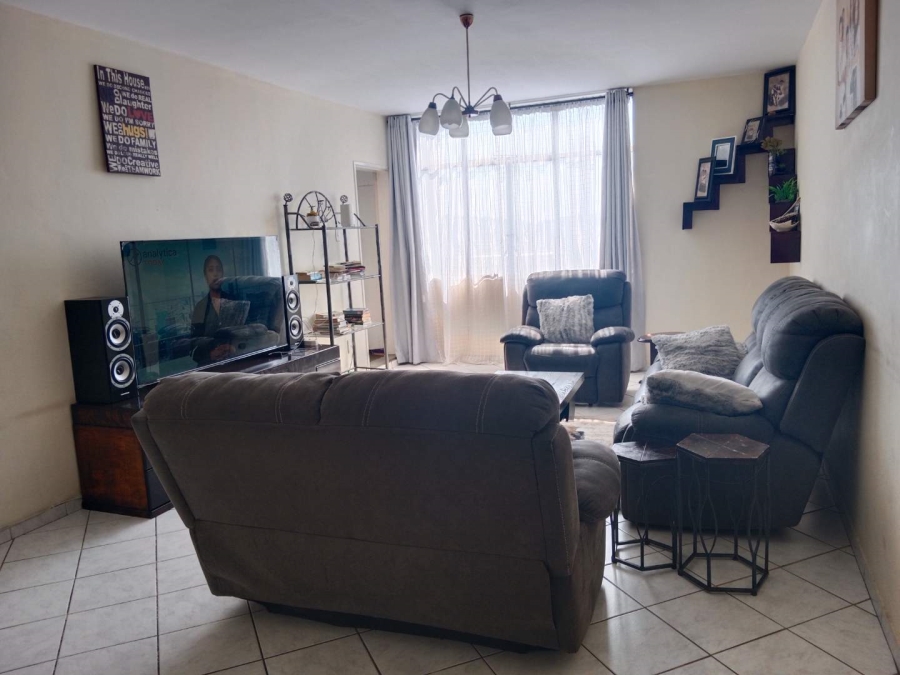 2 Bedroom Property for Sale in Bedford Gardens Gauteng