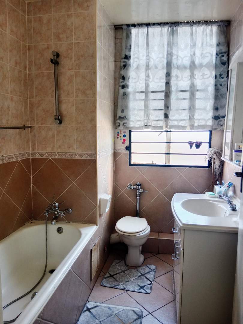 2 Bedroom Property for Sale in Bedford Gardens Gauteng
