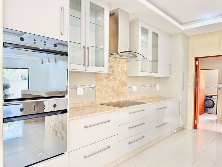 4 Bedroom Property for Sale in Blue Valley Golf Estate Gauteng