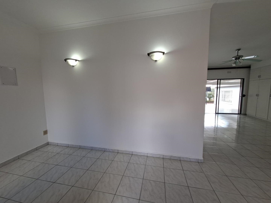4 Bedroom Property for Sale in Lyndhurst Gauteng