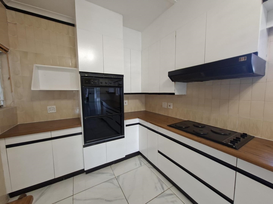 4 Bedroom Property for Sale in Lyndhurst Gauteng