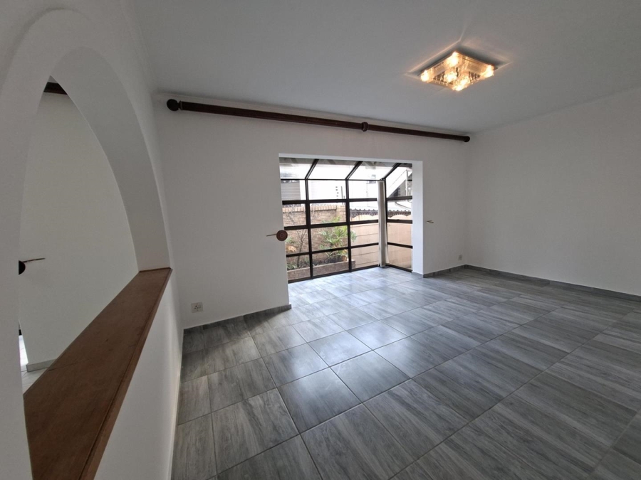4 Bedroom Property for Sale in Lyndhurst Gauteng