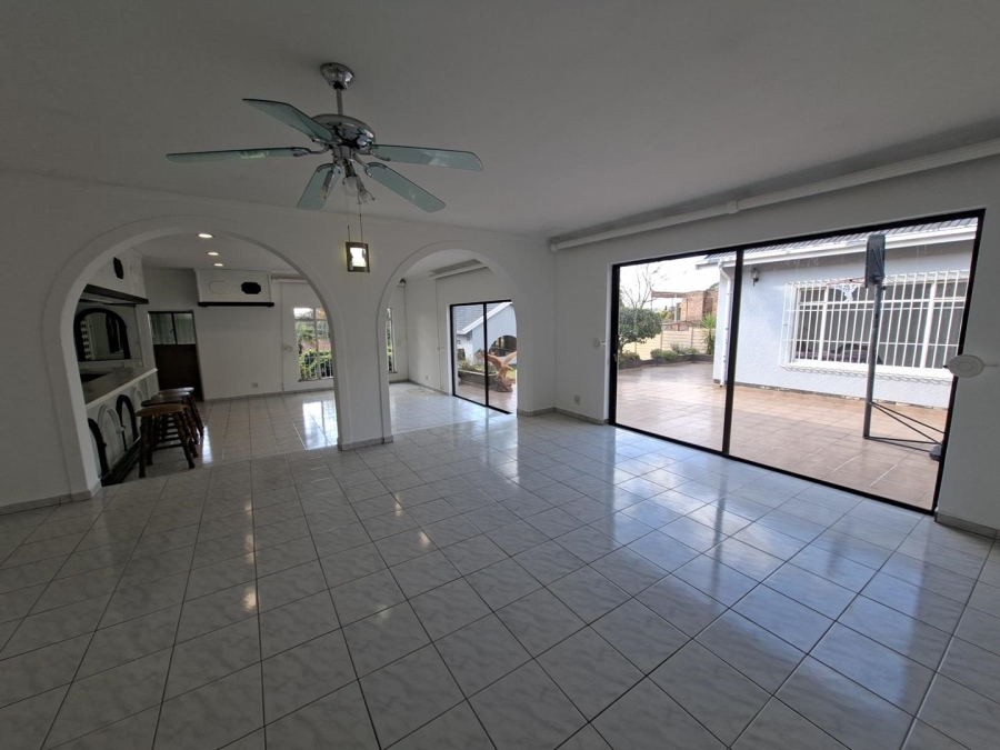 4 Bedroom Property for Sale in Lyndhurst Gauteng