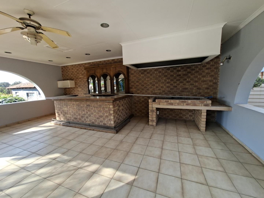 4 Bedroom Property for Sale in Lyndhurst Gauteng