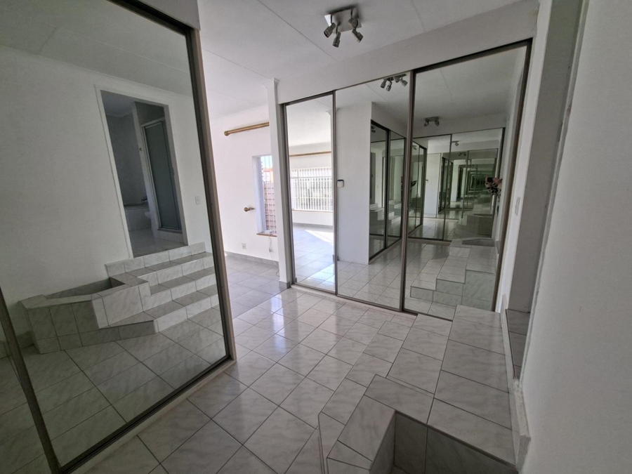 4 Bedroom Property for Sale in Lyndhurst Gauteng