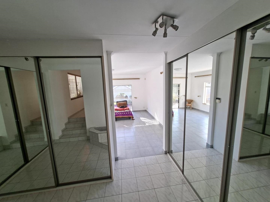 4 Bedroom Property for Sale in Lyndhurst Gauteng