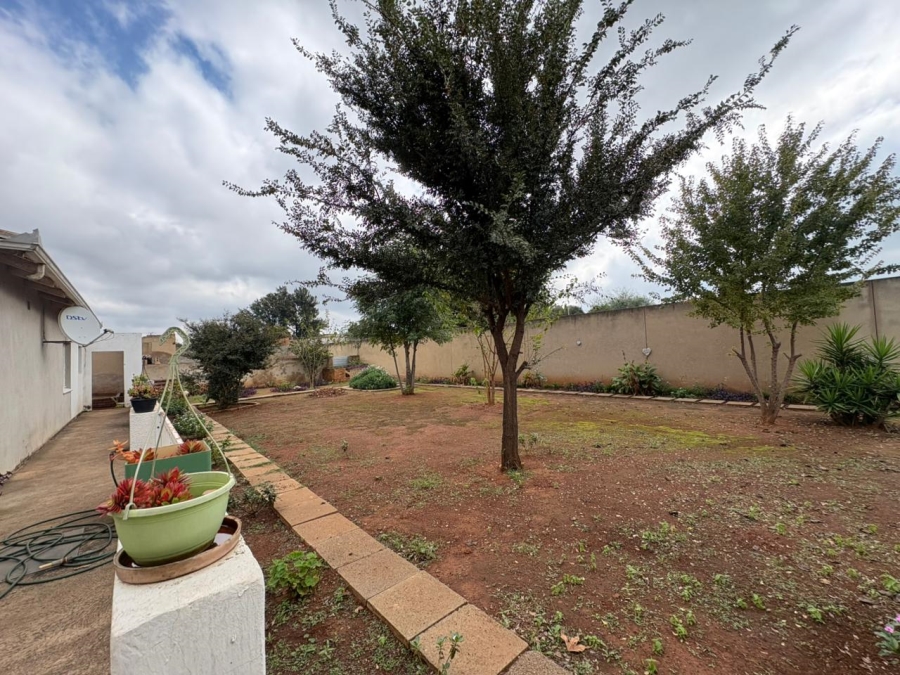 3 Bedroom Property for Sale in Witkop Gauteng