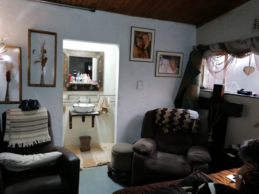 3 Bedroom Property for Sale in Rothdene Gauteng