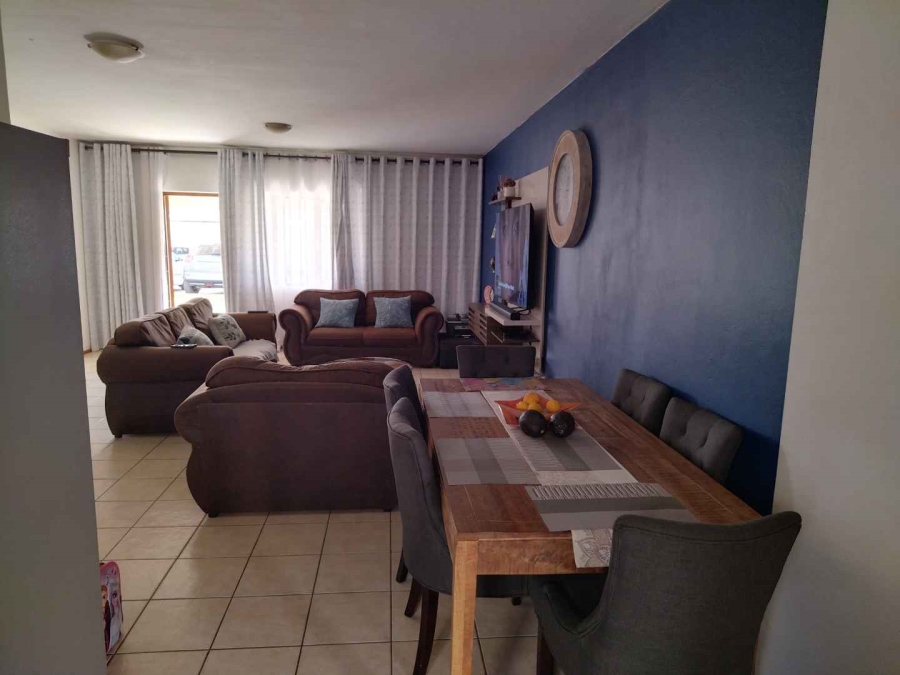 3 Bedroom Property for Sale in Hesteapark Gauteng