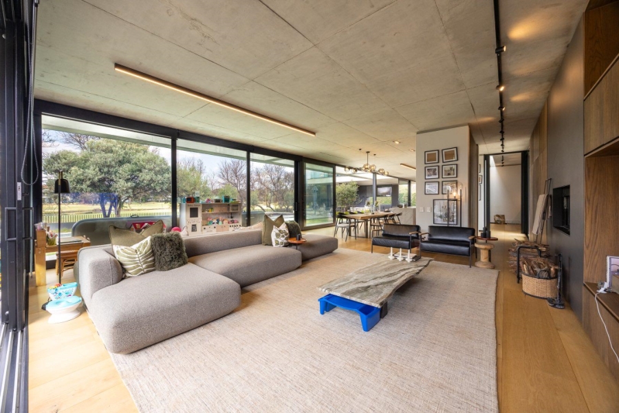 4 Bedroom Property for Sale in Silver Lakes Golf Estate Gauteng