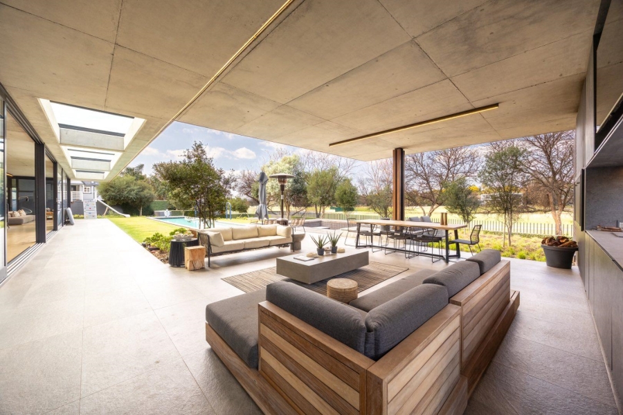 4 Bedroom Property for Sale in Silver Lakes Golf Estate Gauteng