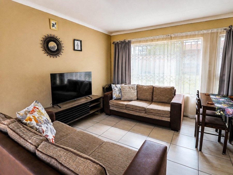 3 Bedroom Property for Sale in Country View Gauteng