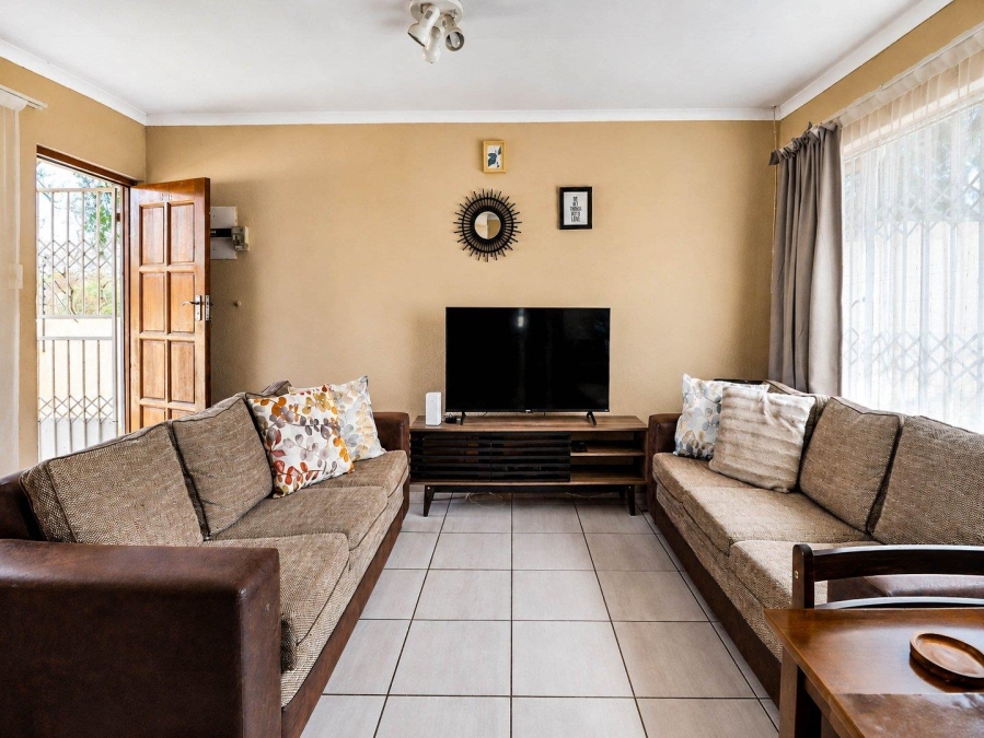 3 Bedroom Property for Sale in Country View Gauteng