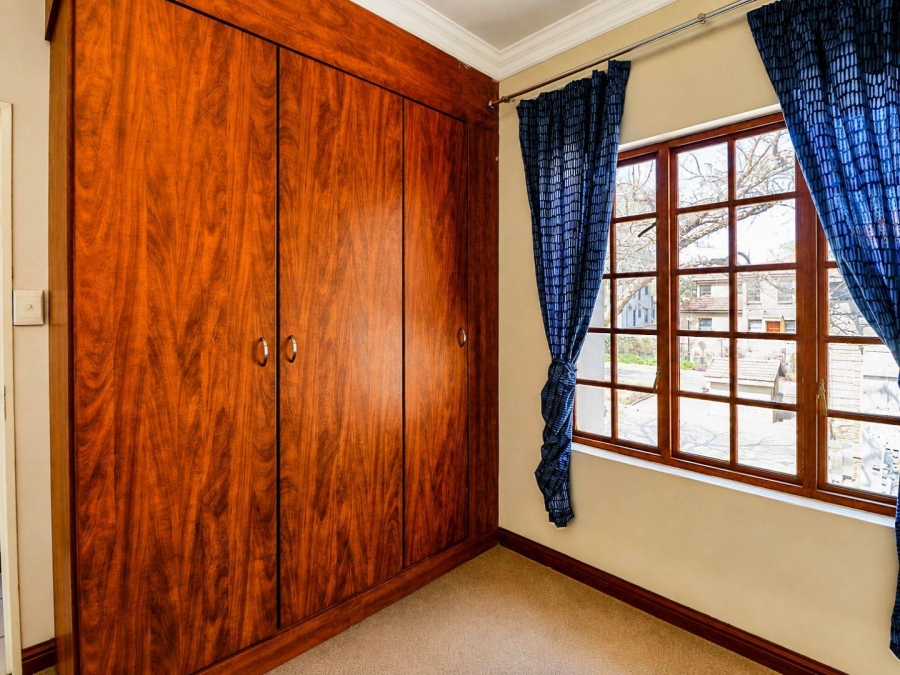 3 Bedroom Property for Sale in Kosmosdal Gauteng