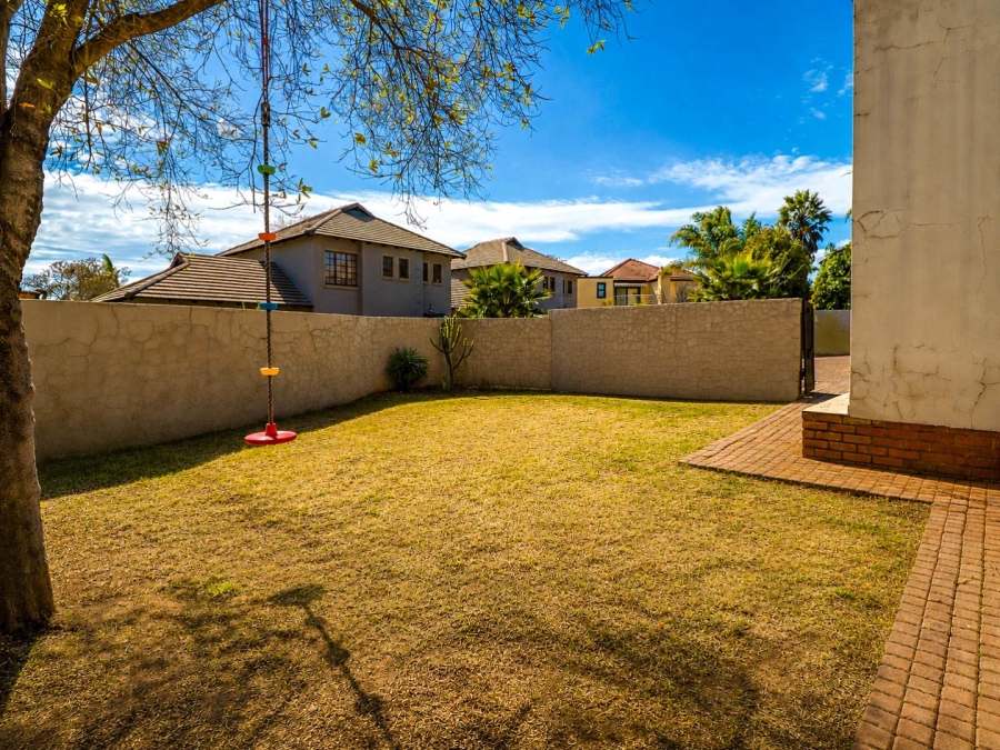 3 Bedroom Property for Sale in Kosmosdal Gauteng