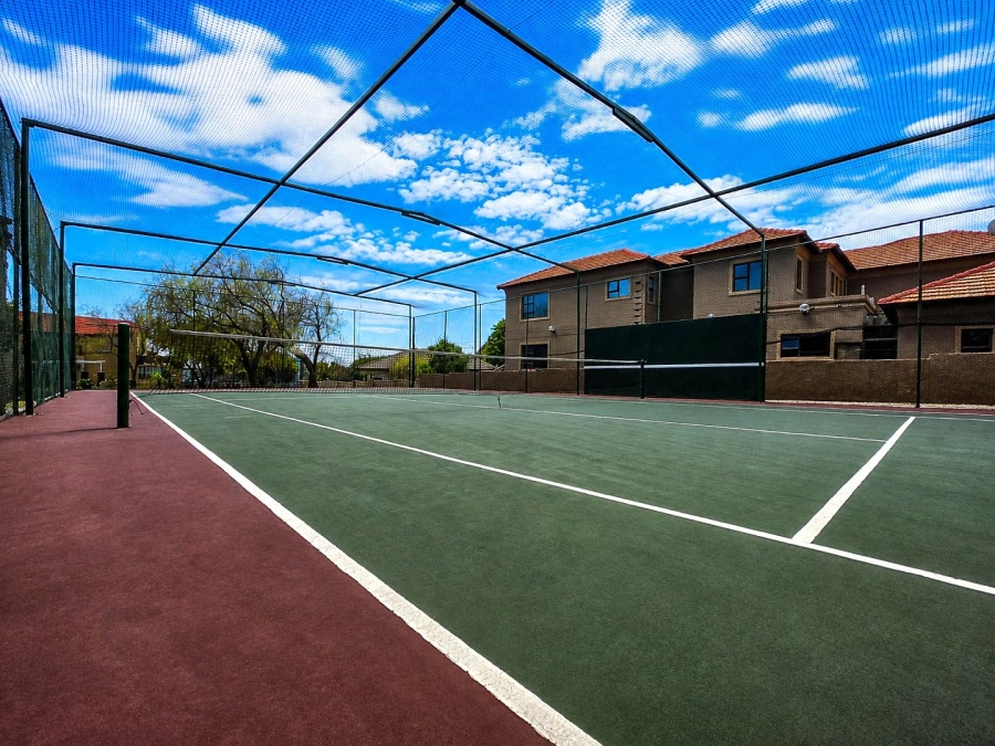 3 Bedroom Property for Sale in Kosmosdal Gauteng