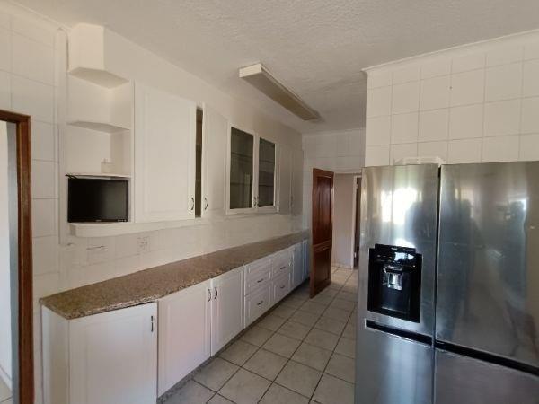 6 Bedroom Property for Sale in Waterkloof Ridge Gauteng