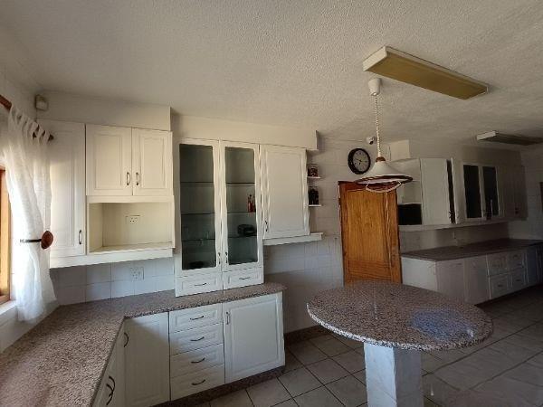 6 Bedroom Property for Sale in Waterkloof Ridge Gauteng